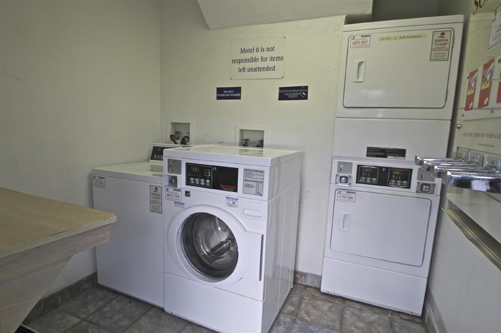 Motel 6 Kalamazoo Instalações foto